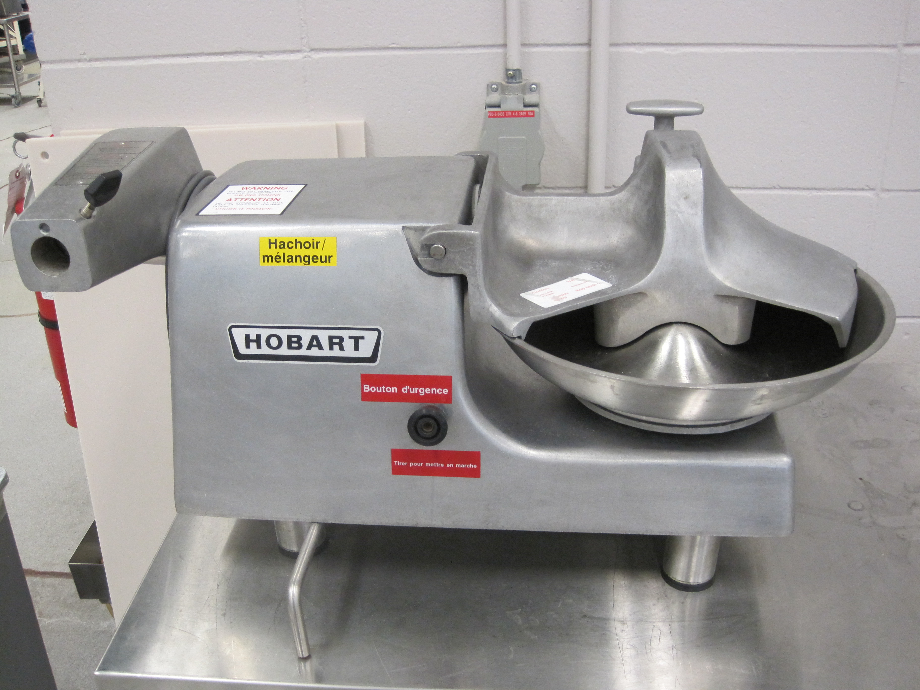 Picture of the equipment :  Food and Meat cutter